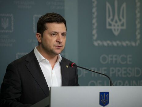 Зеленский: Мы выстояли и успешно отбиваем атаки врага