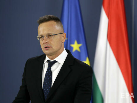 Сіярто: Угорщина ніколи не блокувала санкцій проти РФ та від'єднання її від SWIFT