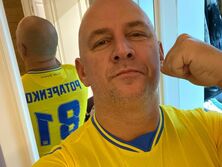 "Жила-была красивая, цветущая Украина, а рядом с нами жило злое Х...йло". Потап рассказал "сказку". Видео