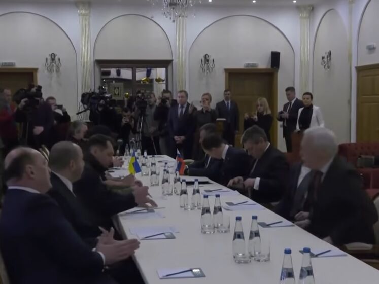 Переговоры между Украиной и Россией продолжаются &ndash; Подоляк