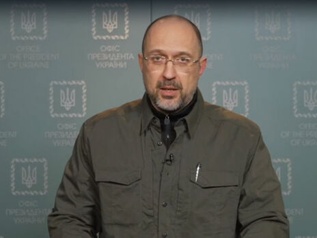 Шмыгаль: Решения о повышенных выплатах военным действуют с 24 февраля