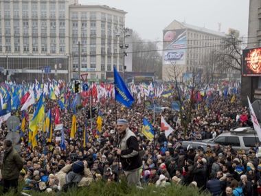 Кабмин утвердил план мероприятий к третьей годовщине начала Евромайдана