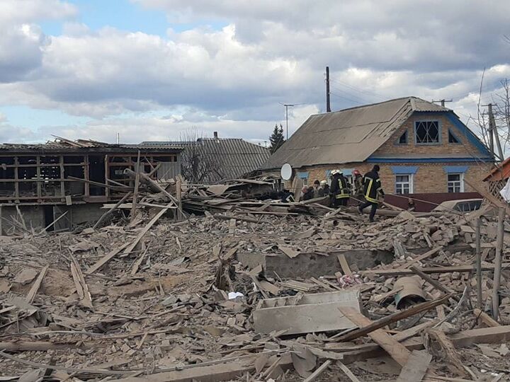 З Бородянки евакуювали понад 200 мирних жителів