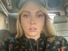 Полякова старшей дочери: На пороге 17-летия ты не понаслышке узнала, что такое война! Настоящая, безжалостная, с разрушениями и жертвами