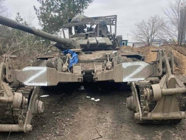 У полон українським військовим здалося 22 танкісти елітного російського полку, який бере участь у кожному параді у РФ – Бутусов