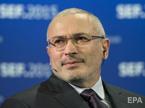 Ходорковський – російським олігархам: Дупою крутити – зараз не той час: або ви публічно кажете, що Путін – воєнний злочинець, або ви з ним на одній лаві підсудних