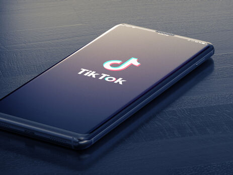 TikTok тимчасово зупиняє свою роботу в Росії