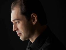 Главный дирижер Большого театра в Москве уволился в связи с войной РФ против Украины