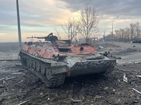 Сегодня утром экипажи вражеского танка и БТР сделали свой выбор, отметили украинские военные