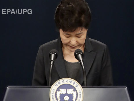Прокуратура Южной Кореи объявила президента страны подозреваемой в коррупции