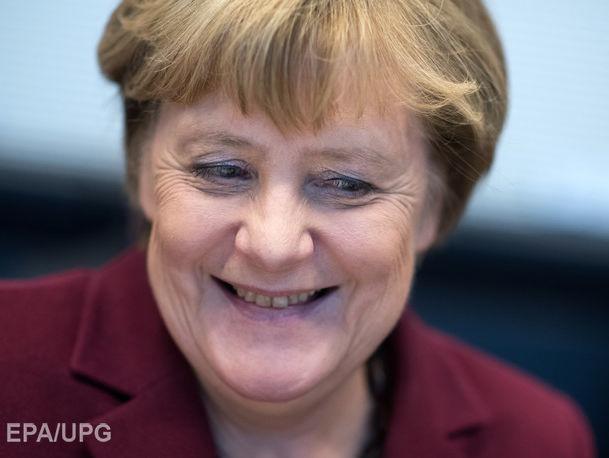 Соцопрос: Большинство опрошенных немцев поддерживают переизбрание Меркель канцлером Германии