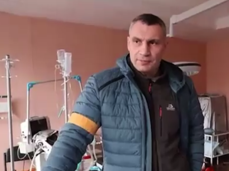 80 медиков живут в госпитале, где спасают раненых из Бучи, Ирпеня, Ворзеля и Гостомеля – Кличко