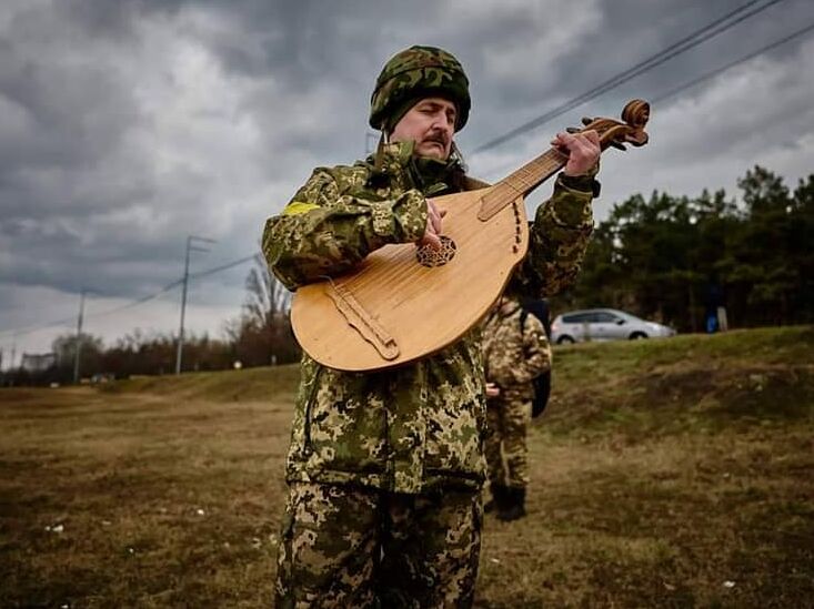 В Украине практически нет граждан, которые не верят в победу над Россией – опрос