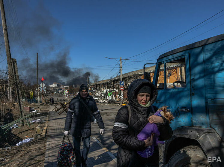 Зеленський повідомив, що 10 березня з українських міст, які опинилися під обстрілами, евакуювали приблизно 40 тис. людей