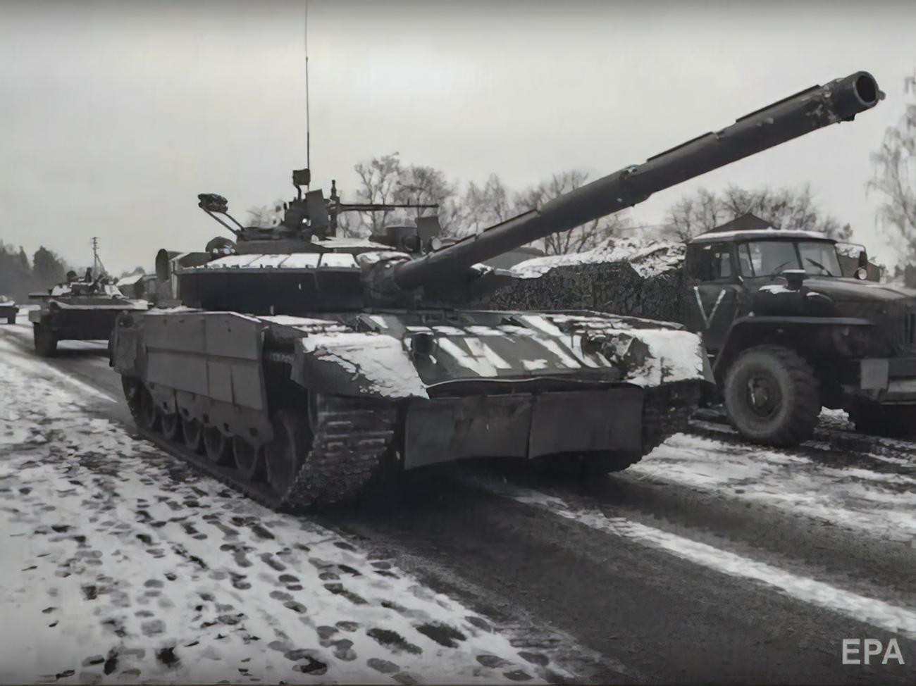 В Запорожской области российский танк переехал машину, погибли двое  взрослых и ребенок – полиция