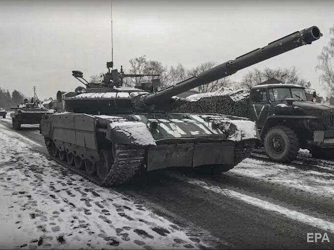 В Запорожской области российский танк переехал машину, погибли двое взрослых и ребенок – полиция