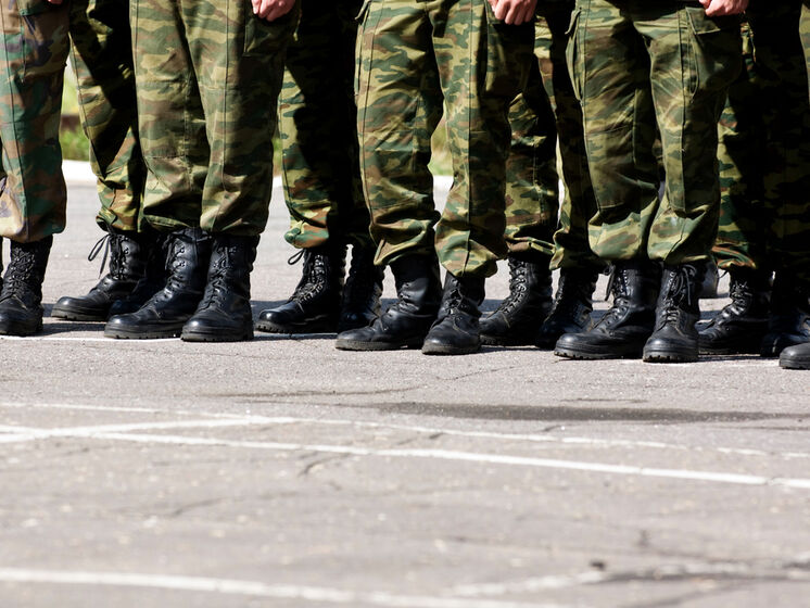 Армия РФ удерживает в лагере в Белгороде своих солдат, отказавшихся воевать с Украиной. С ними проводят дознание – Минобороны Украины