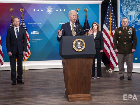 Байден: Храбрость украинцев вдохновляет весь мир. Но это может быть долгая и трудная битва