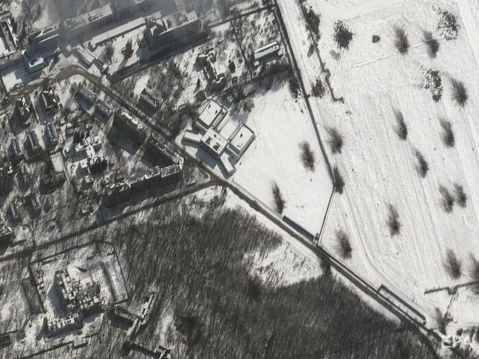 В Харькове разрушено более 700 зданий – Терехов