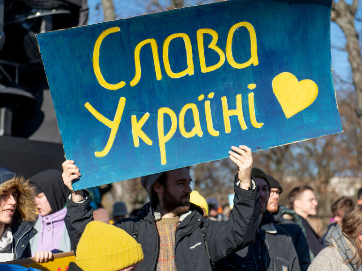 76% жителів України вважають, що справи у країні йдуть у правильному напрямі – соцопитування