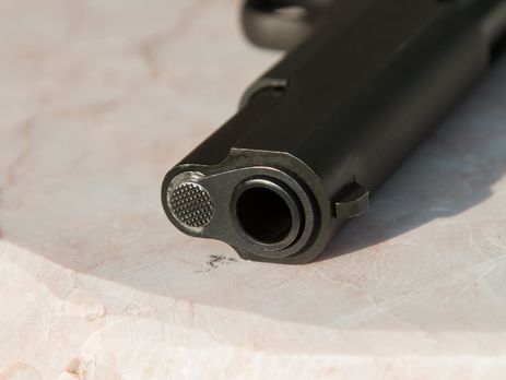 Полиция: В Одессе трое мужчин обстреляли автомобиль и пытались вытащить из него водителя