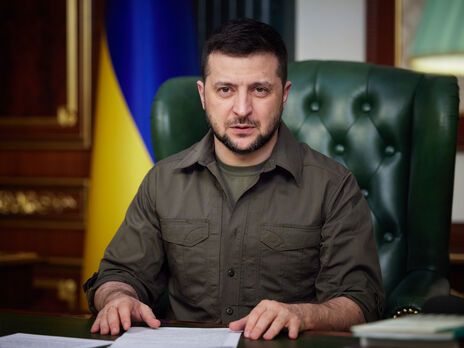 Зеленский – жителям Херсона: Как только мы сможем к вам пробиться, каждого оккупанта ждет черная полоса