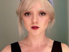 Звезда "Игры престолов" Мейси Уильямс поддержала Украину