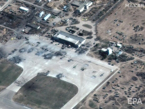 На фоне информации о контрнаступлении ВСУ в Херсонской области Россия вывела вертолеты с аэродрома в Чернобаевке – СМИ