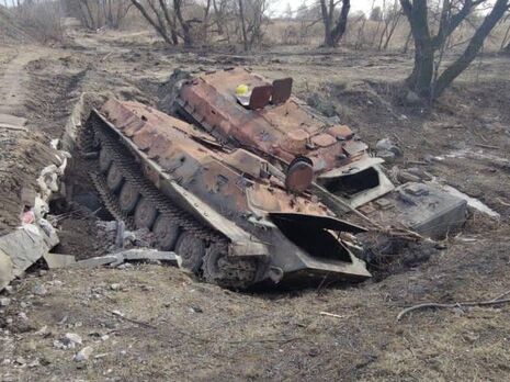 Окупанти у війні проти України втратили 517 танків