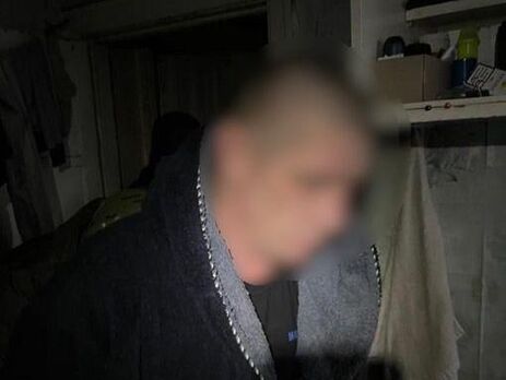 У Слов'янську поліція затримала двох чоловіків, які публікували у російських соцмережах пересування української військової техніки