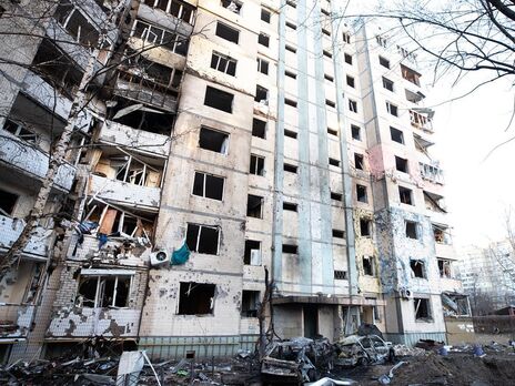По данным КГГА на 21 марта, в результате обстрелов оккупантами в Киеве повреждены более 70 жилых домов