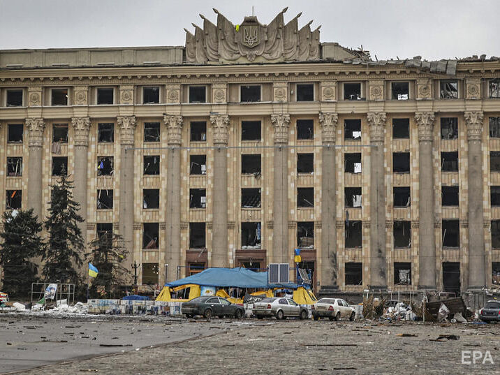 Под завалами Харьковской ОГА нашли тела уже 24 погибших