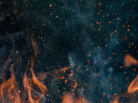 Окупанти завдали двох ракетних ударів по військовій частині у Дніпрі, почалися пожежі – ДСНС