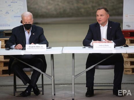 Літак Дуди, який 25 березня летів на зустріч із Байденом, здійснив екстрене приземлення у Варшаві