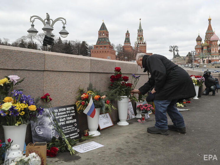 Перед убийством Немцова за ним ездили те же киллеры из ФСБ, которые отравили Навального, Быкова и Кара-Мурзу – СМИ