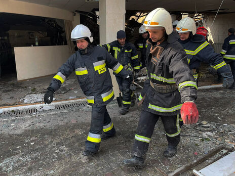 Обстрел оккупантами Николаевской ОГА. Количество жертв увеличилось до 15 человек