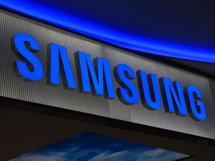 Компания Samsung убрала букву Z из названий своих телефонов в Украине и странах Балтии