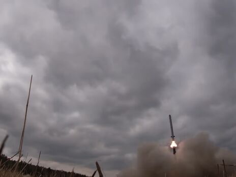 Оккупанты нанесли ракетный удар по населенному пункту вблизи Одессы, есть пострадавшие – ОВА