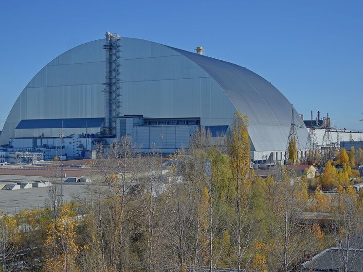 На Чернобыльской АЭС снова подняли флаг Украины