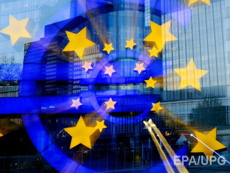 Соцопрос: 52% украинцев равнодушны к безвизовому режиму с ЕС