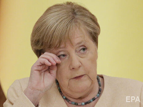 Меркель "поддерживает свои решения" в связи с саммитом НАТО в Бухаресте в 2008 году, отметила ее пресс-секретарь