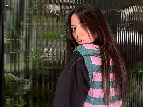 В сети показали фото находящейся в Барселоне Дорофеевой в объятиях нового возлюбленного – украинского бизнесмена