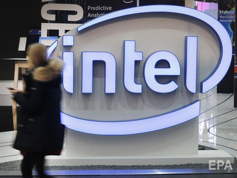 Intel приостановила работу в России и осудила войну против Украины