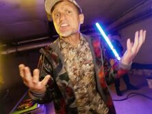 "Кажи без страху: "Російський корабель..." Скрипка презентував кліп на пісню-кричалку "Героям слава!". Відео