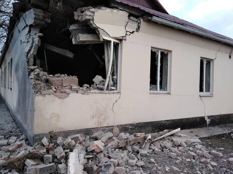 У Донецькій області окупанти й далі обстрілюють цивільну інфраструктуру