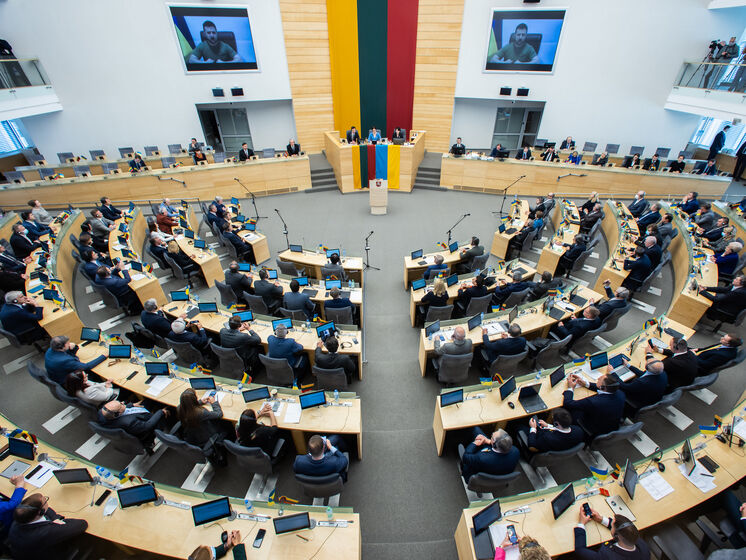 Сейм Литви закликав визнати геноцид українського народу з боку Росії та надати Україні статус кандидата в ЄС