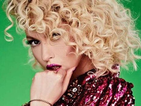 Полякова про доньок: Якщо раніше могли розраховувати, що мама примостить у платний виш, то зараз у дітей лише одна робота – учитися