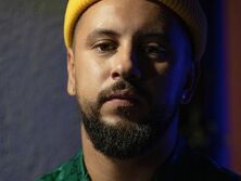 Monatik посвятил песню волонтерам и ВСУ. Деньги от монетизации клипа артист передаст украинской армии. Видео