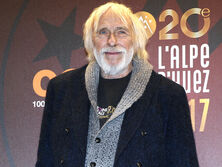 "Нет ничего, что могло бы оправдать убийства женщин, детей и мирных жителей". Ришар записал обращение к Путину