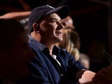 Данилко: Мне сейчас очень мало кто звонит. Не пойму даже почему